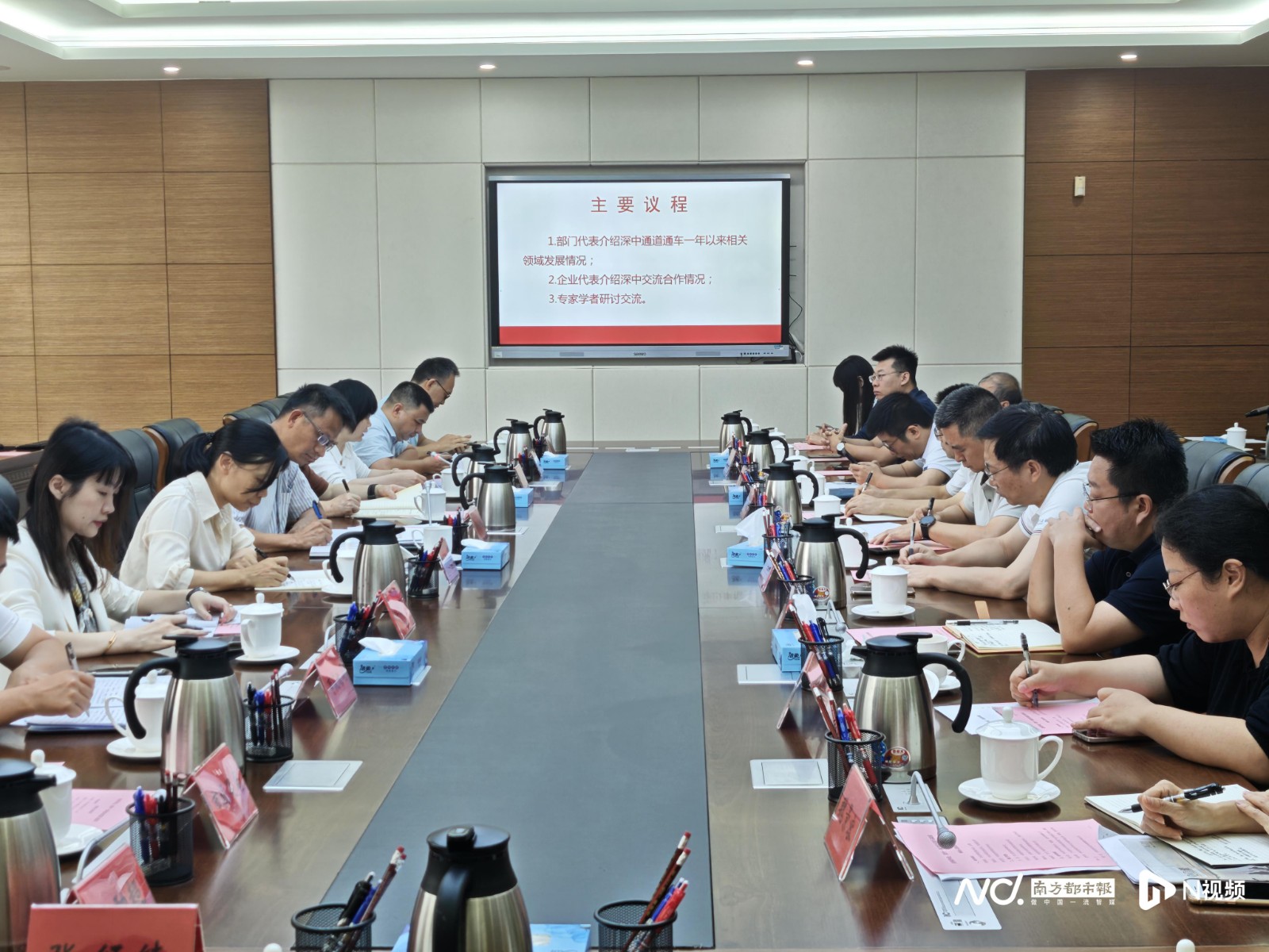 活动现场照片.jpg